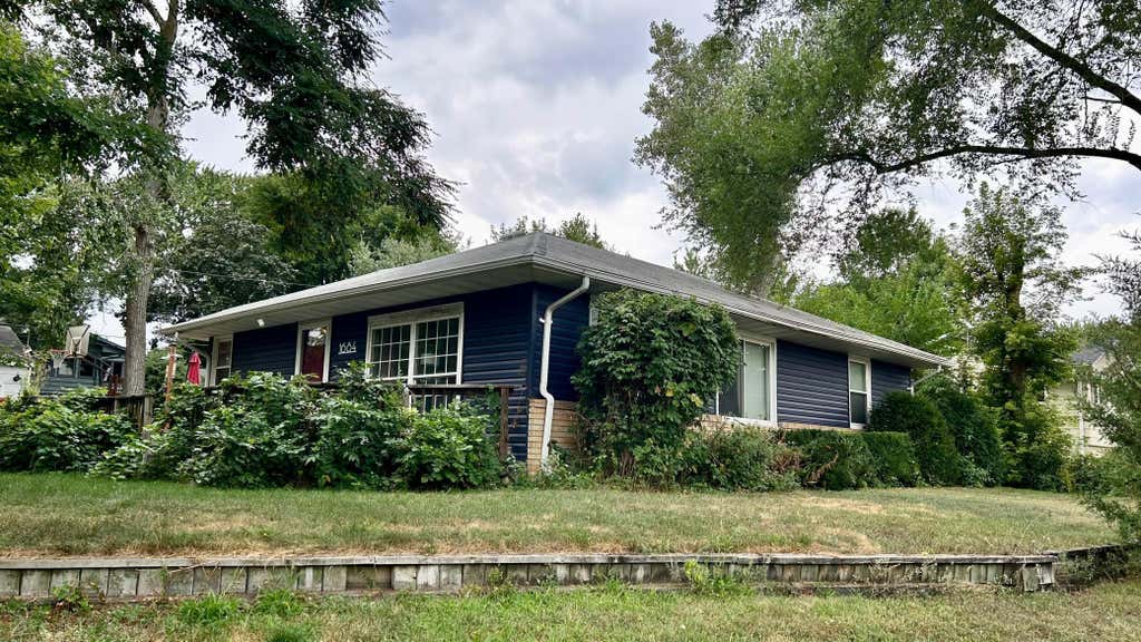 Photo of 1684 Long Lake Road, New Brighton, MN 55112 (MLS # 7130942)