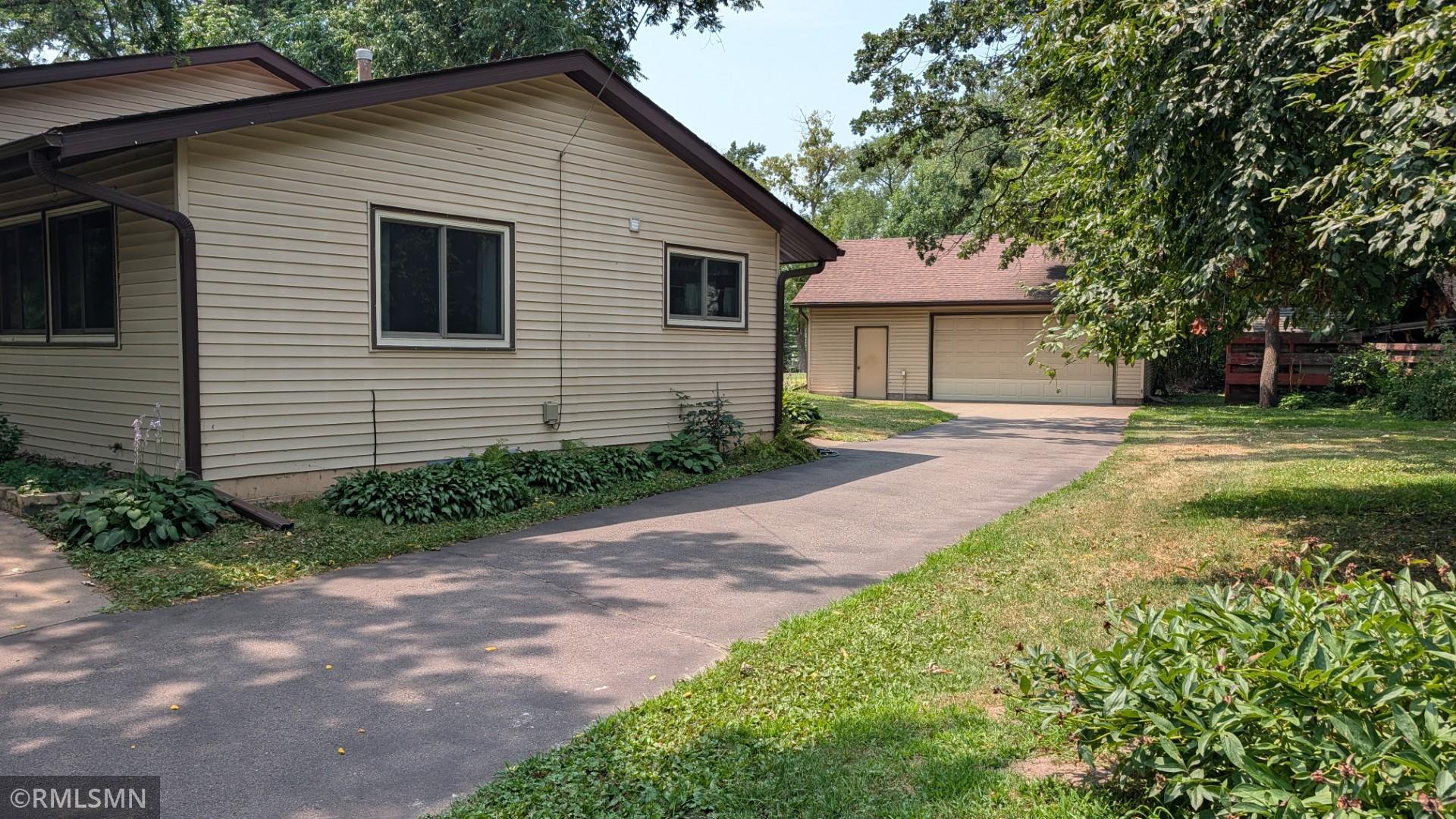 5307 Hugo Road