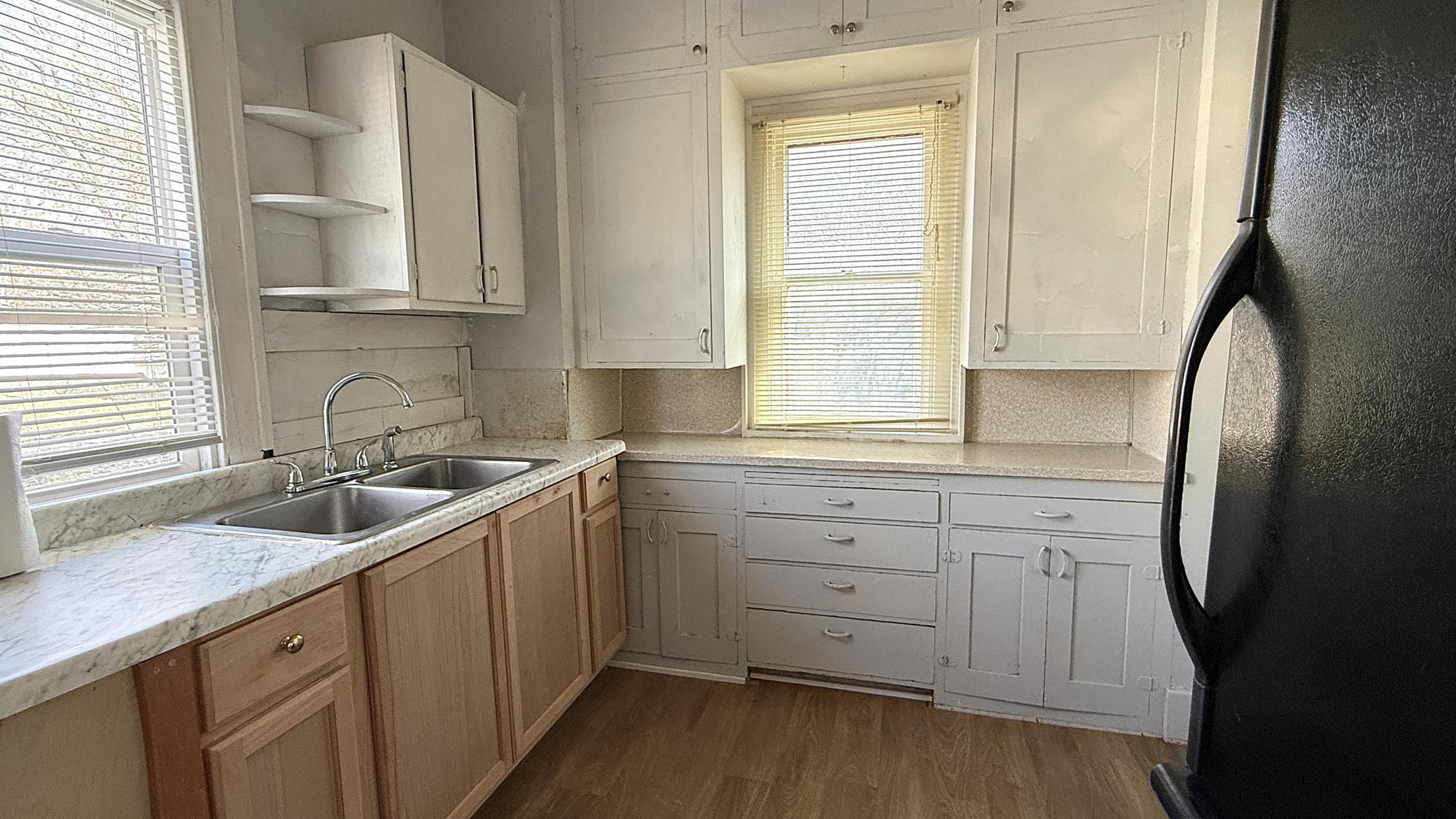 603 Black Oak Avenue