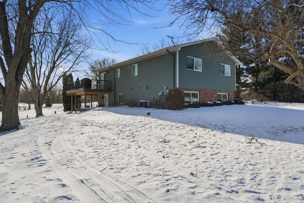 Photo of 2225 Old Post Road, Independence, MN 55359 (MLS # 7011798)
