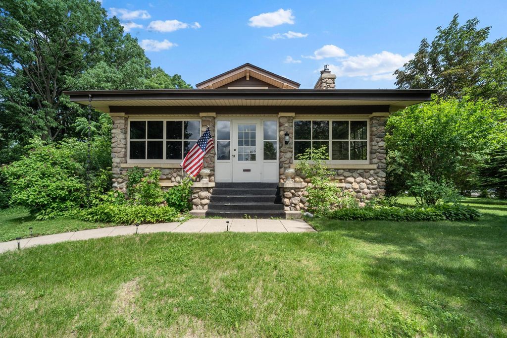 Photo of 721 Cedar Street, Alexandria, MN 56308 (MLS # 7088528)