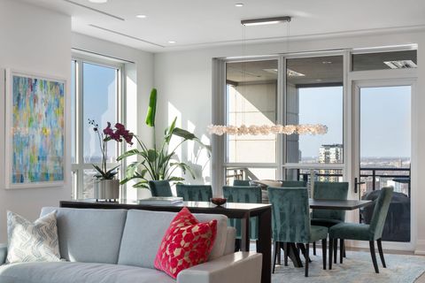 1111 W River Parkway 25A Minneapolis MN 55415