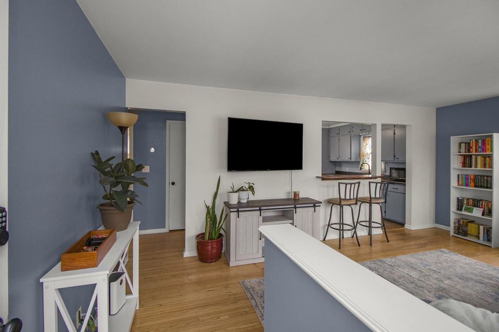 Photo of 4934 Sheridan Avenue N, Minneapolis, MN 55430 (MLS # 7026604)