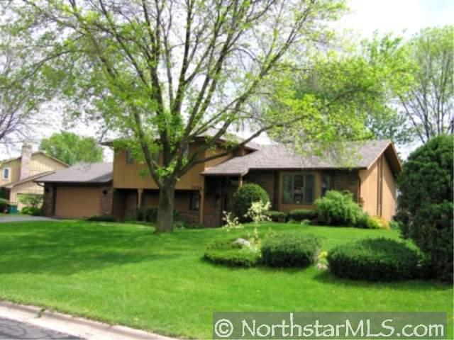 Photo 1 of 1 — 1838 Faro Lane, Mendota Heights, MN 55118