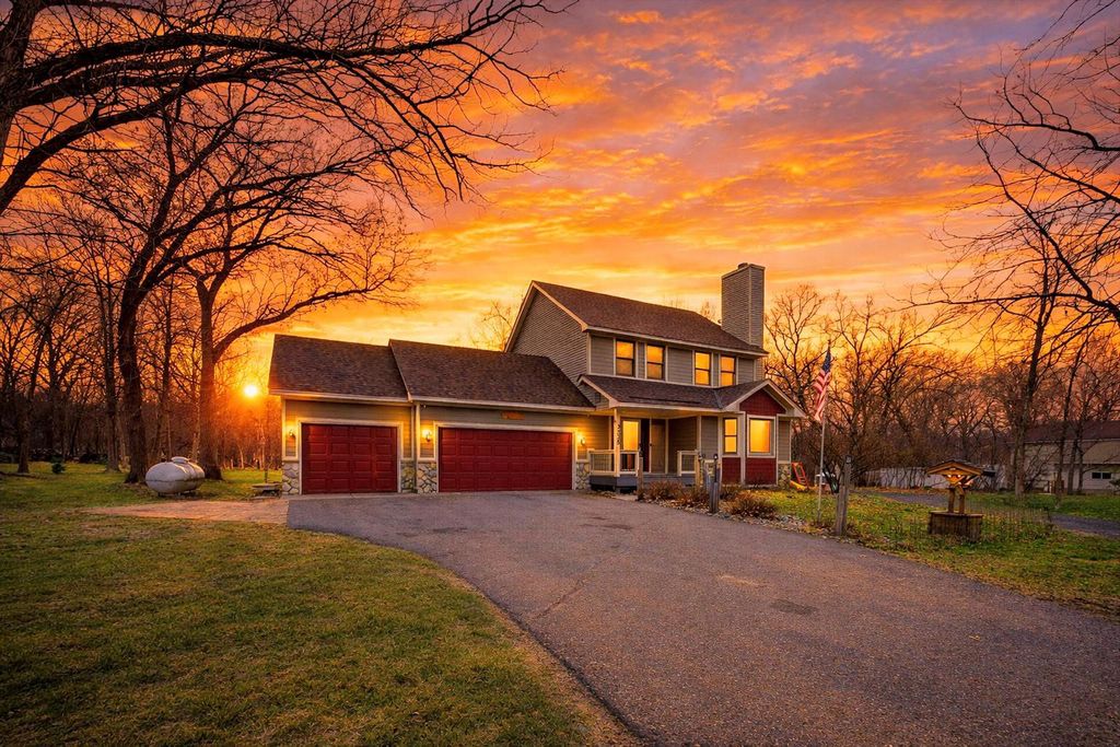 Photo of 3335 Ten Oaks Street S, Cambridge, MN 55008 (MLS # 7057714)