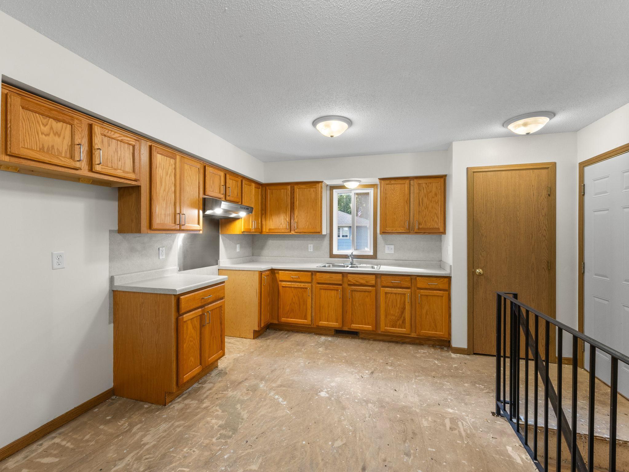 14815 County Road 5