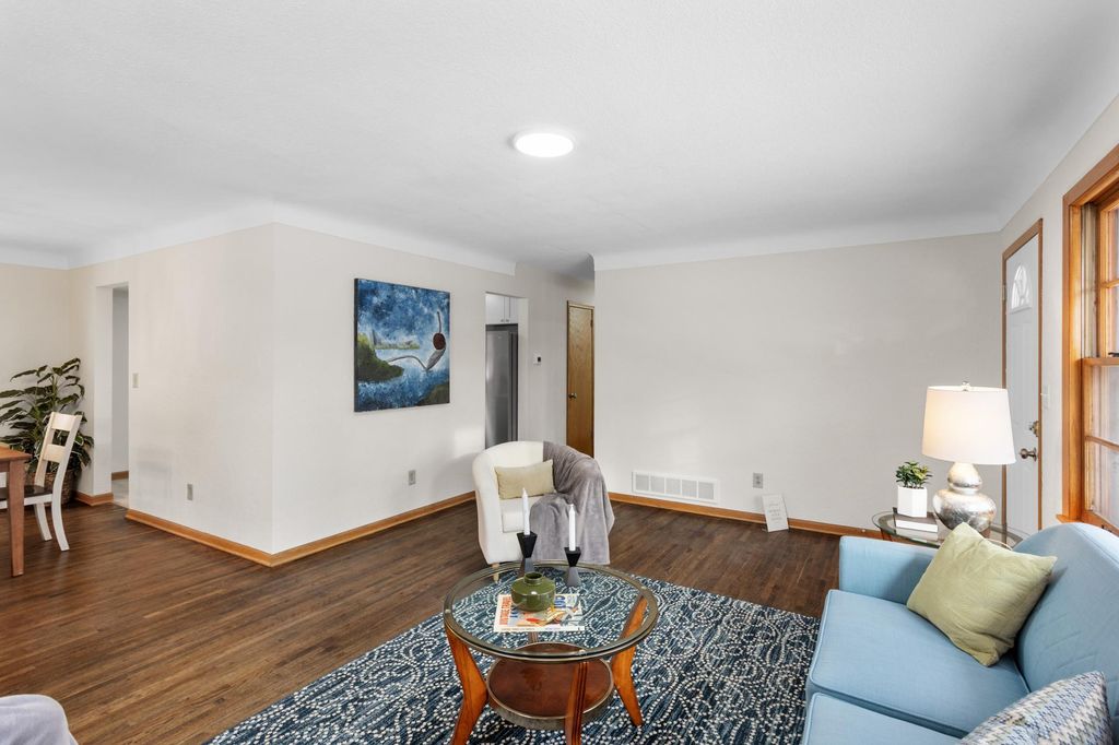 Photo of 1675 Maryland Avenue E, Saint Paul, MN 55106 (MLS # 7000280)