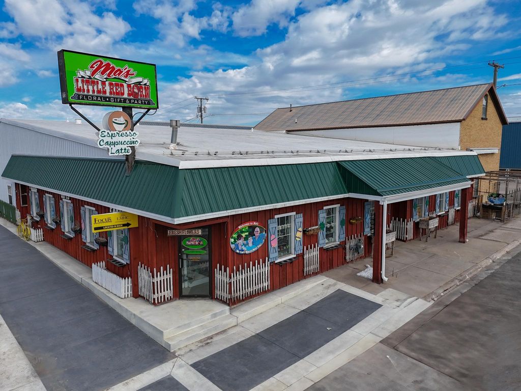 Photo of 300 West Main St St, Perham, MN 56573 (MLS # 7012037)