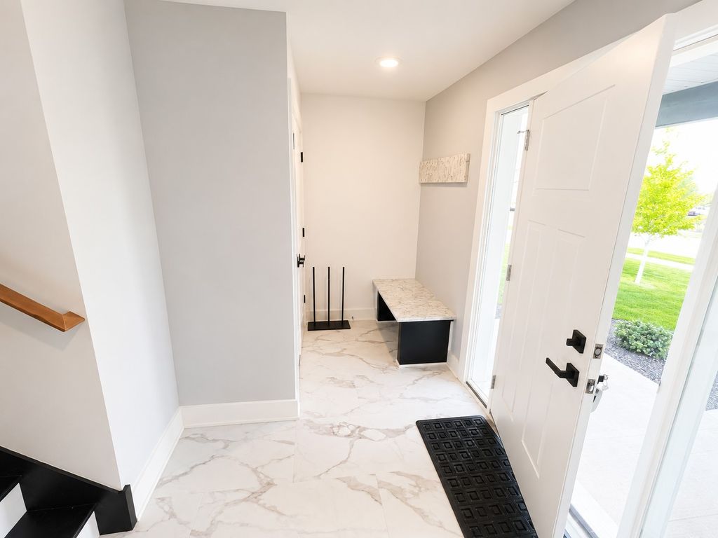 Photo of 4544 Savanna Trail, Chaska, MN 55318 (MLS # 7083099)