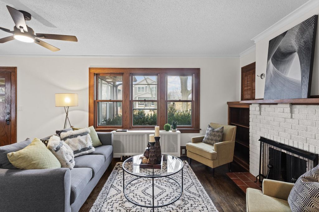 Photo of 1618 Stanford Avenue, Saint Paul, MN 55105 (MLS # 7031691)