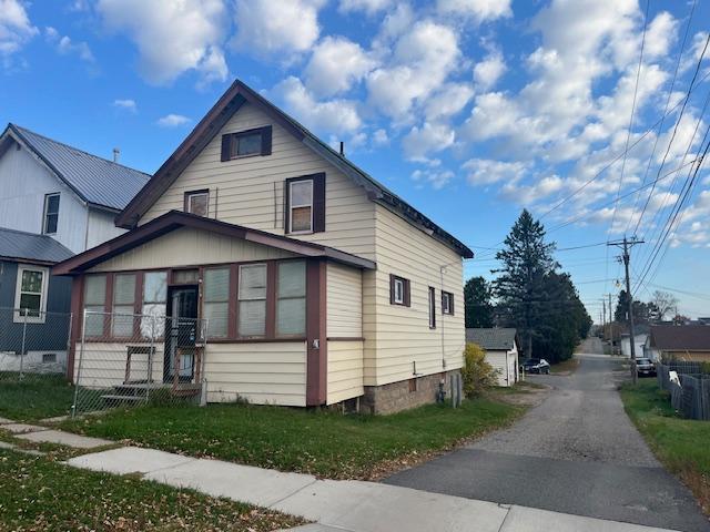 Photo of 102 New York Avenue W, Gilbert, MN 55741 (MLS # 7163207)