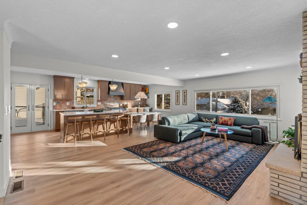 Photo of 2808 34th Avenue NE, Saint Anthony, MN 55418 (MLS # 7001046)