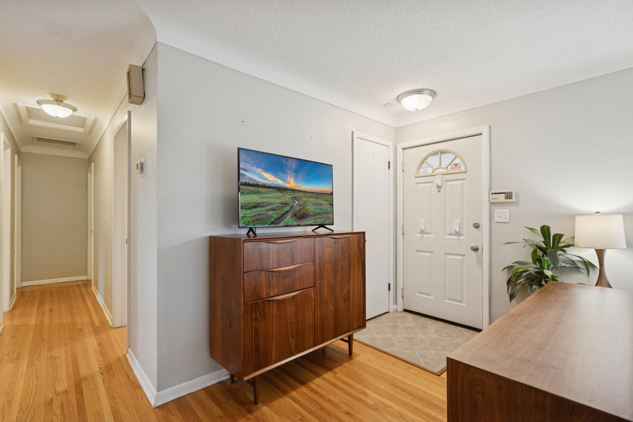 635 Ivy Falls Avenue