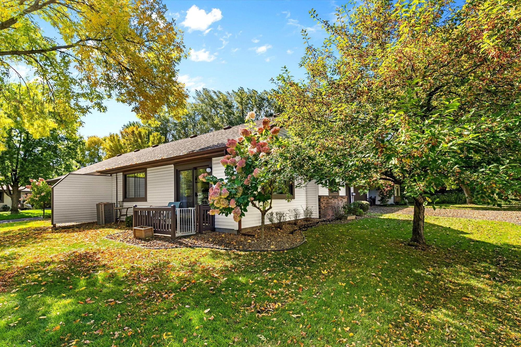 576 Donegal Circle