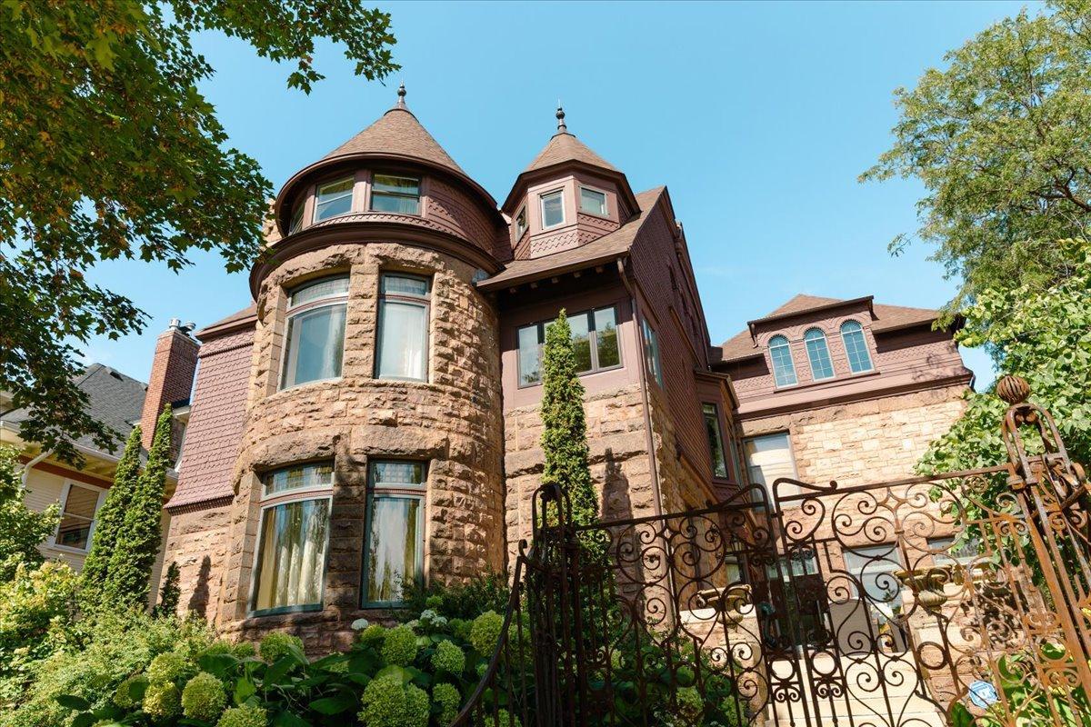 633 Fairmount Avenue