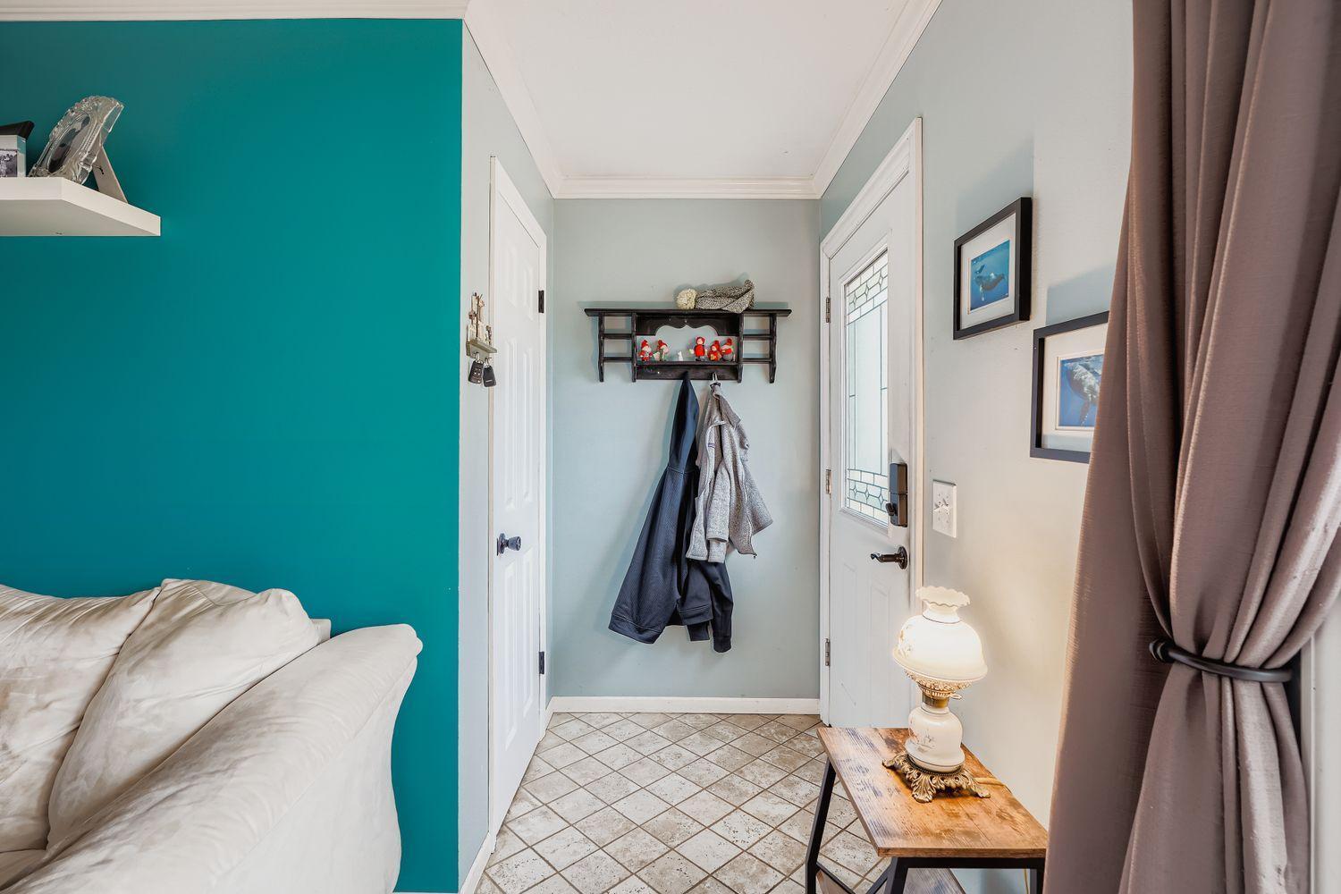 4544 Stinson Boulevard NE