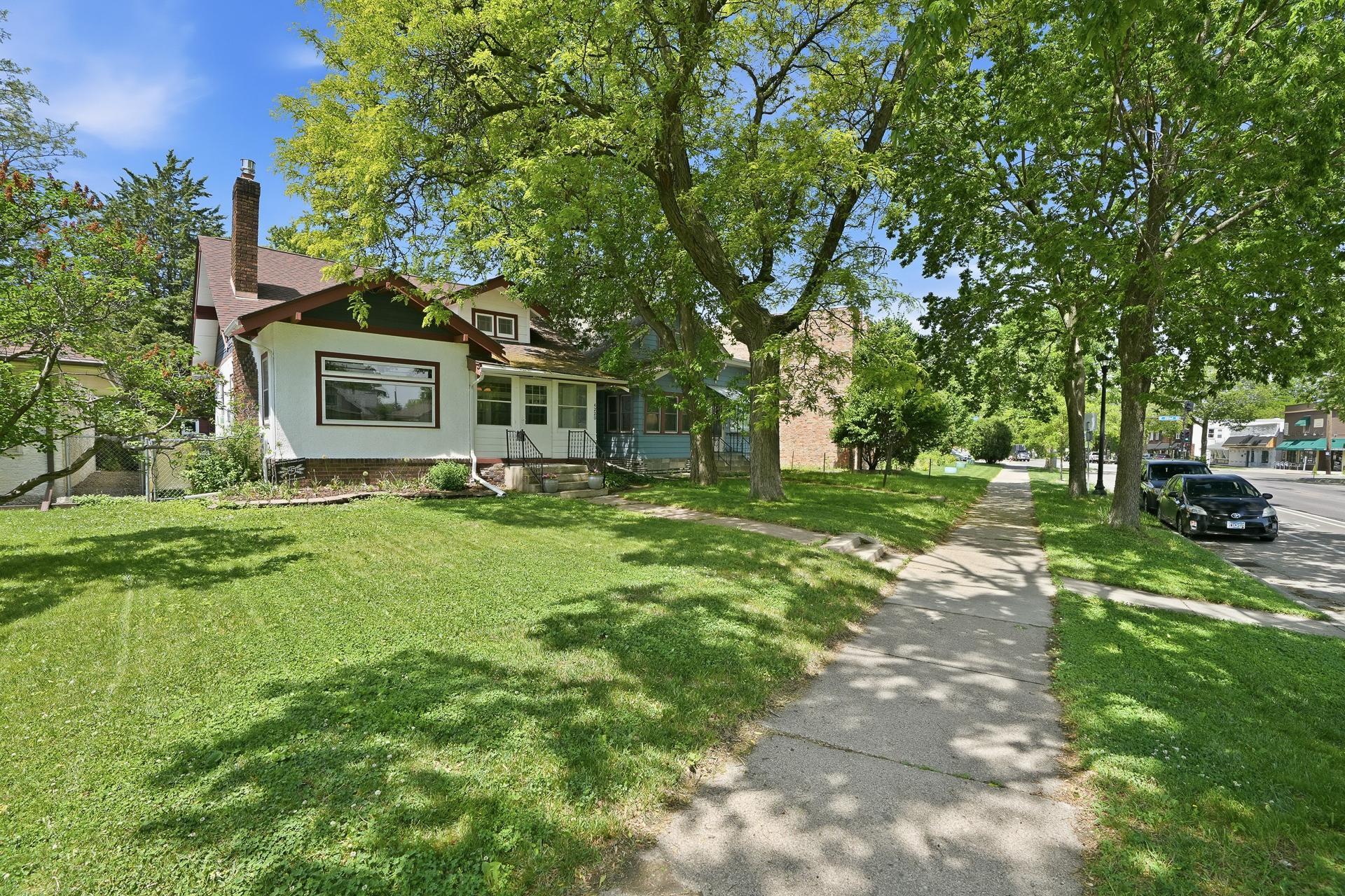 4220 Minnehaha Avenue