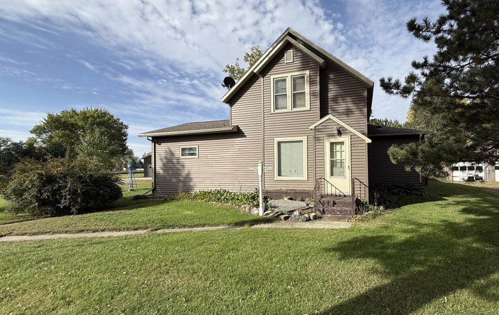 Photo of 237 S Paul Street, Appleton, MN 56208 (MLS # 7157108)
