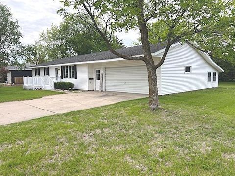 633 4th Avenue SW Perham MN 56573