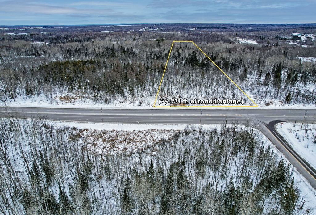 Photo of 38XX W Arrowhead Road, Duluth, MN 55811 (MLS # 6825627)