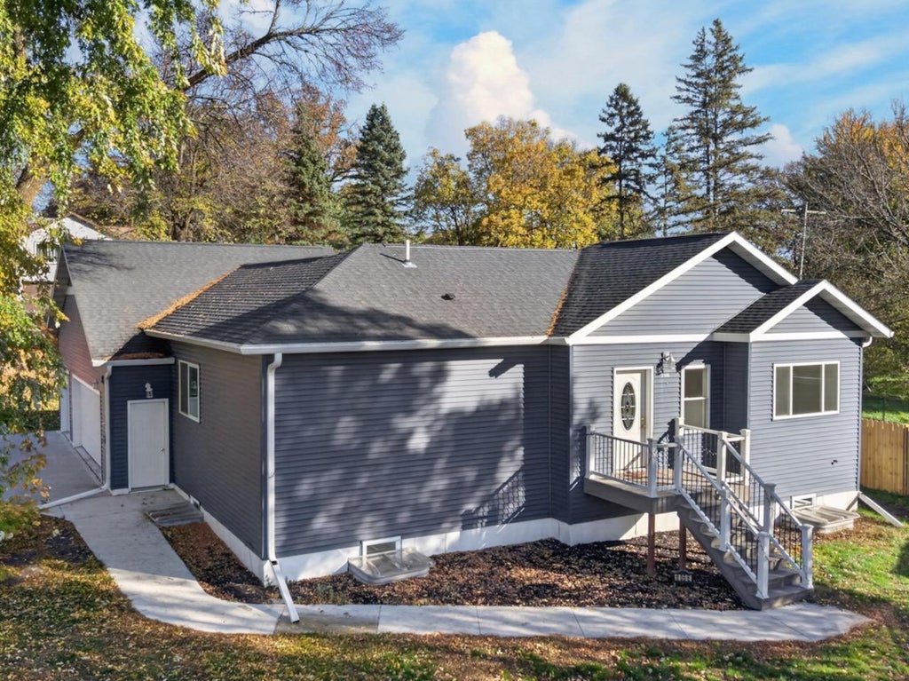 Photo of 1105 E Mount Faith Avenue, Fergus Falls, MN 56537 (MLS # 7159578)