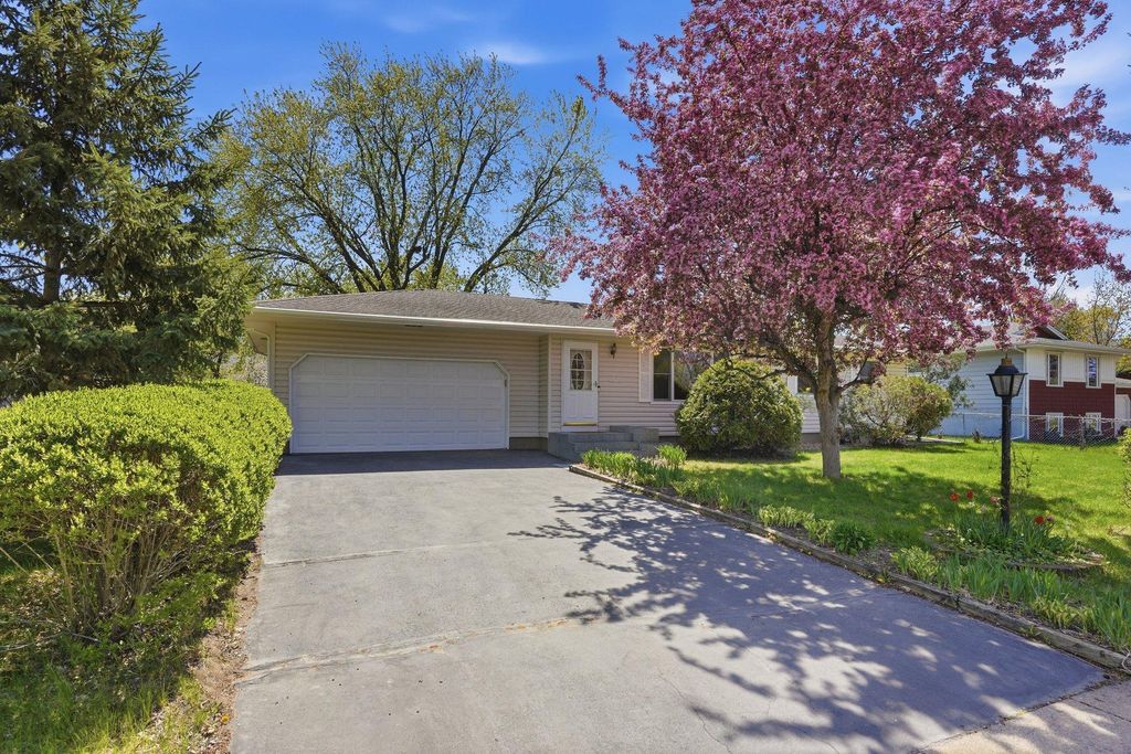Photo of 4325 Brookdale Drive N, Brooklyn Park, MN 55443 (MLS # 7058390)