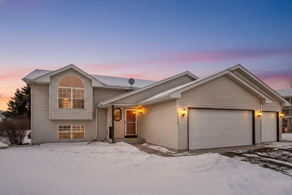 Photo of 1477 Creekside Drive, Waconia, MN 55387 (MLS # 7001873)