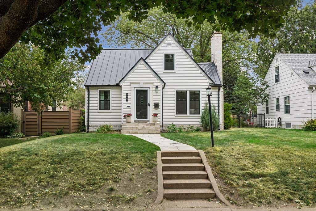Photo of 5809 10th Avenue S, Minneapolis, MN 55417 (MLS # 7133911)
