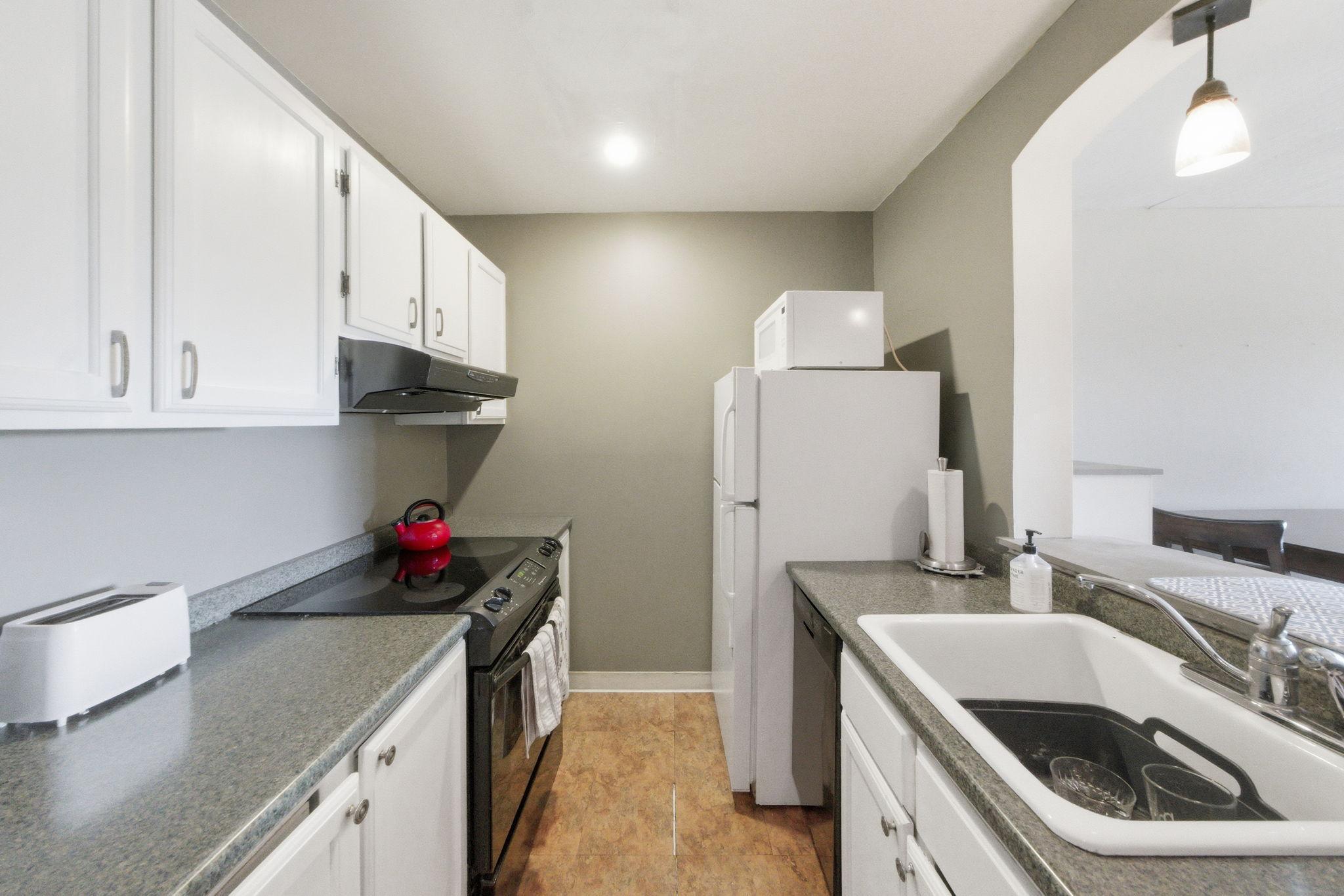 380 Ramsey Street 1B