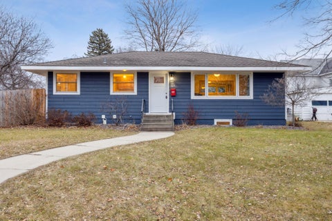 Featured picture for the property 6482840