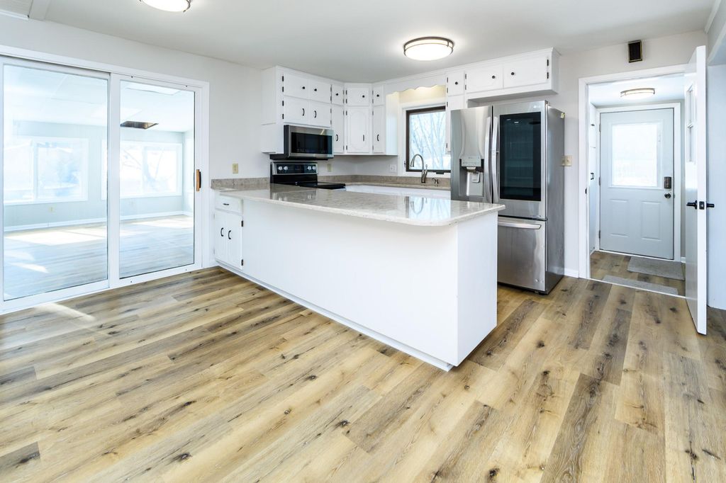 Photo of 10935 S Thomas Avenue S, Bloomington, MN 55431 (MLS # 7028123)