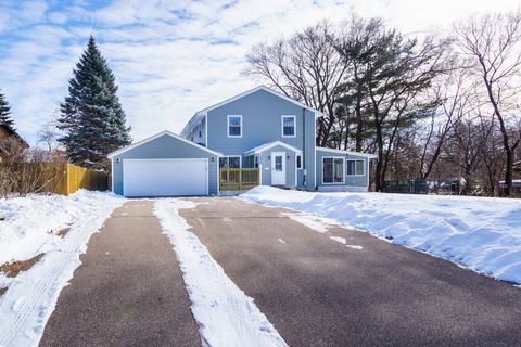 10935 S Thomas Avenue S Bloomington MN 55431