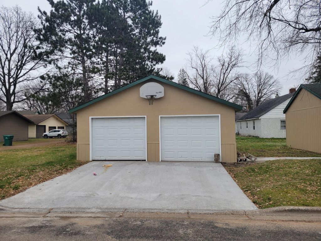 Photo of 1201 L Street NE, Brainerd, MN 56401 (MLS # 6822229)