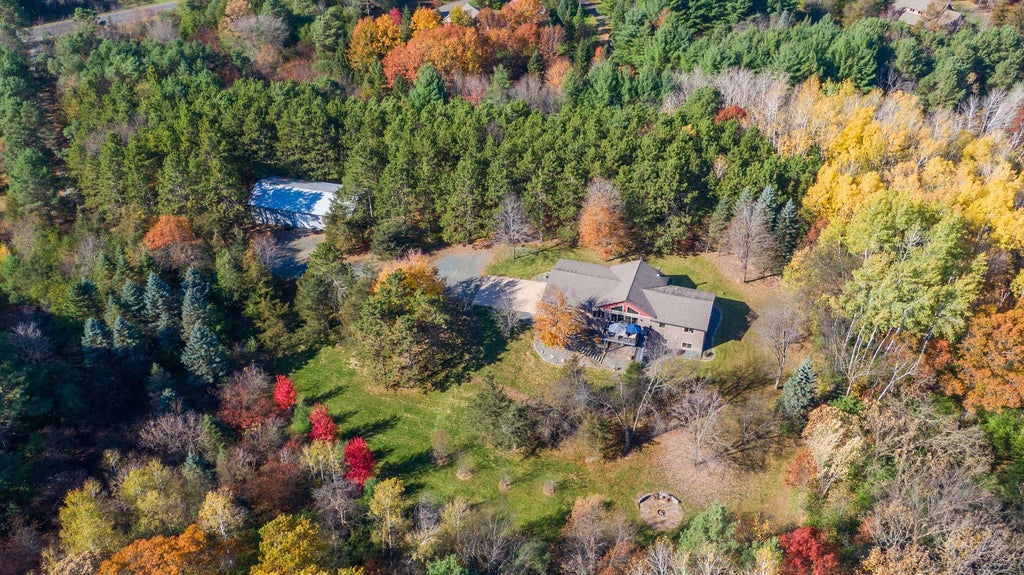Photo of 1259 Rolling Hills Trail, Hudson, WI 54016 (MLS # 7165641)