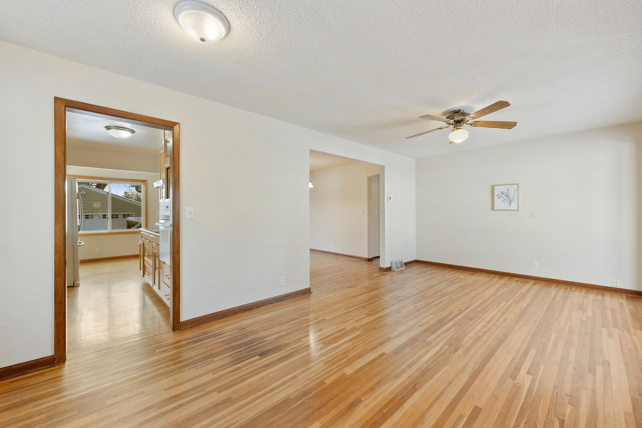 2194 Maryland Avenue E