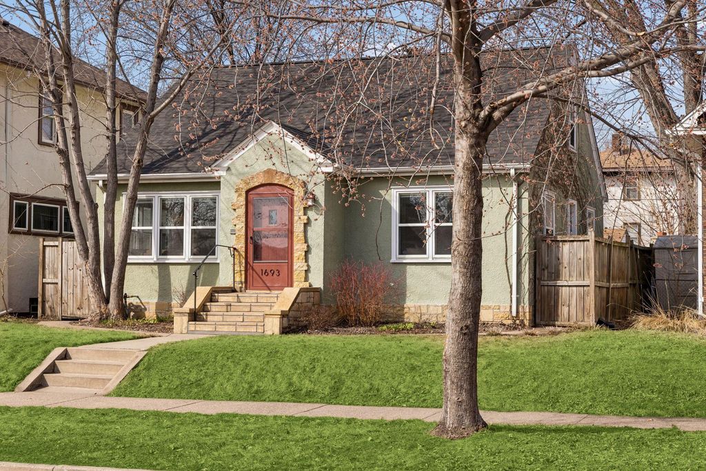 Photo of 1693 Charles Avenue, Saint Paul, MN 55104 (MLS # 6743908)
