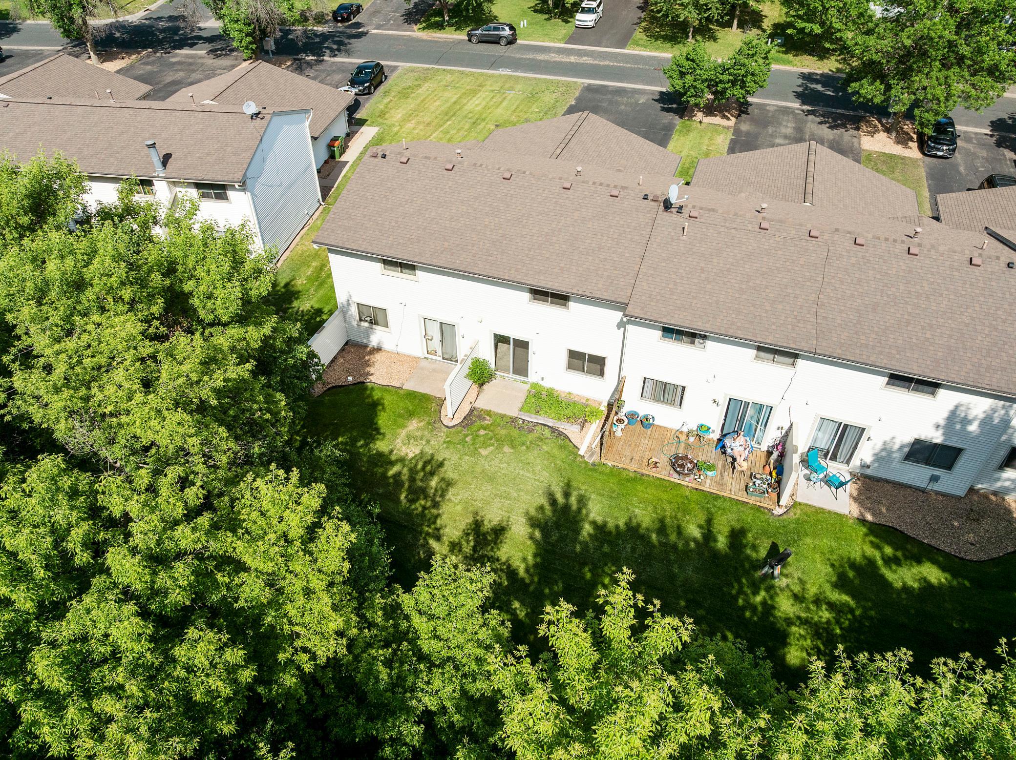 10658 Hummingbird Street NW