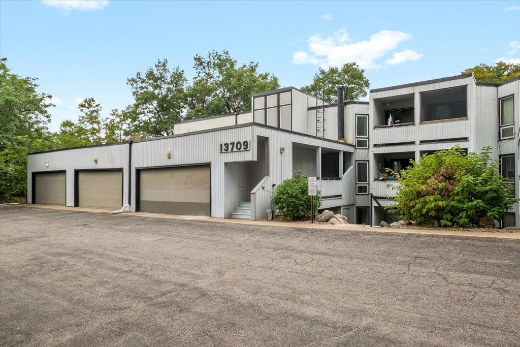 Photo of 13709 Nicollet Avenue #301, Burnsville, MN 55337 (MLS # 7140034)