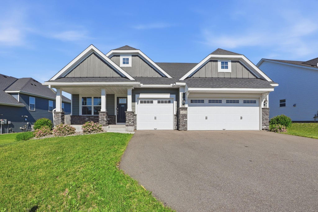 Photo of 14121 Berkshire Lane N, Dayton, MN 55327 (MLS # 7092549)
