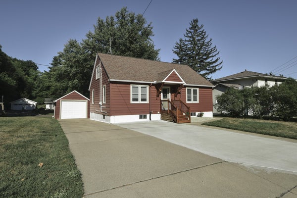 1616 GREENWOOD ST, RED WING, MN 55066 - Image 3baf2cfb7270a2faffcaaf4e520febcf/1536612747