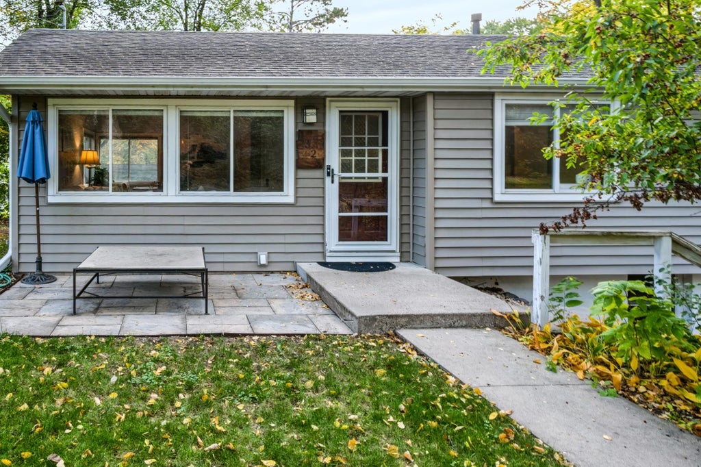 Photo of 1325 Everest Lane N, Plymouth, MN 55447 (MLS # 7158413)