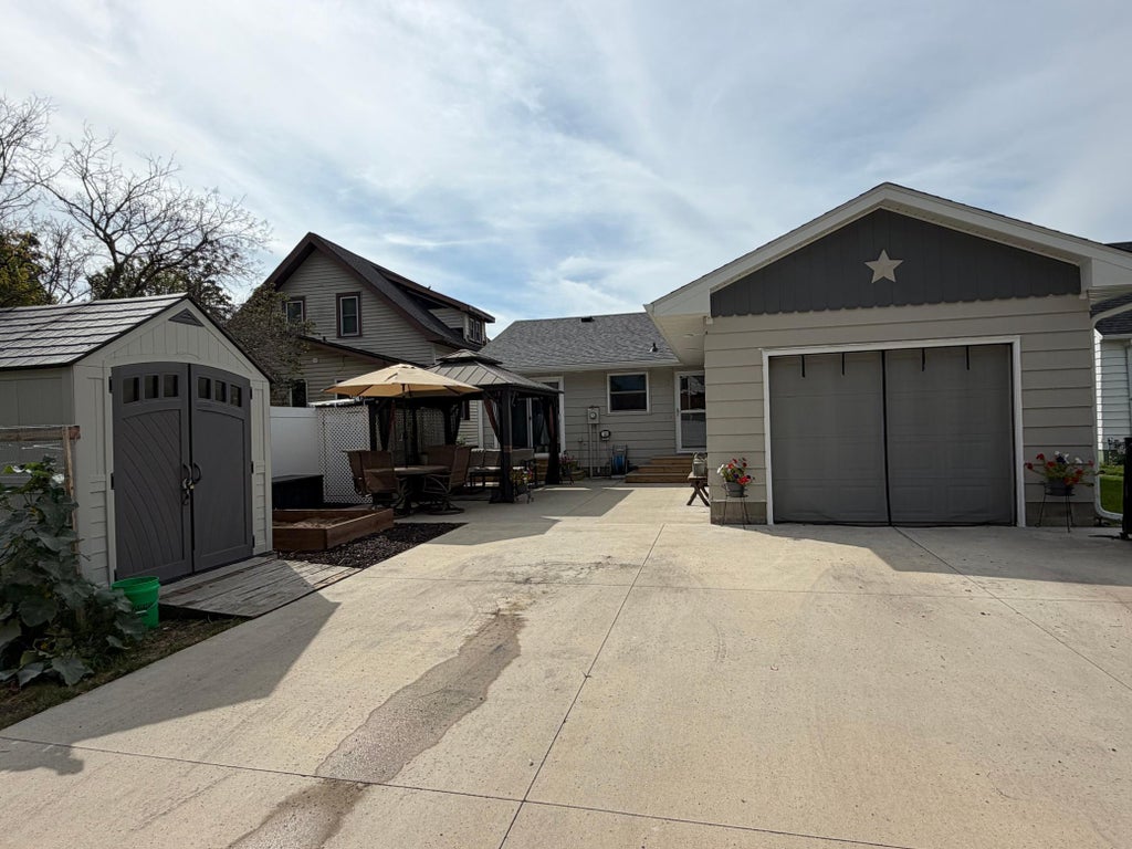 Photo of 609 W Alden Street, Arlington, MN 55307 (MLS # 7136173)