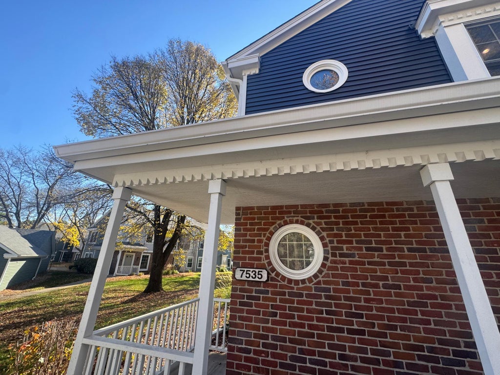 Photo of 7535 W 110th Street, Bloomington, MN 55438 (MLS # 7164509)