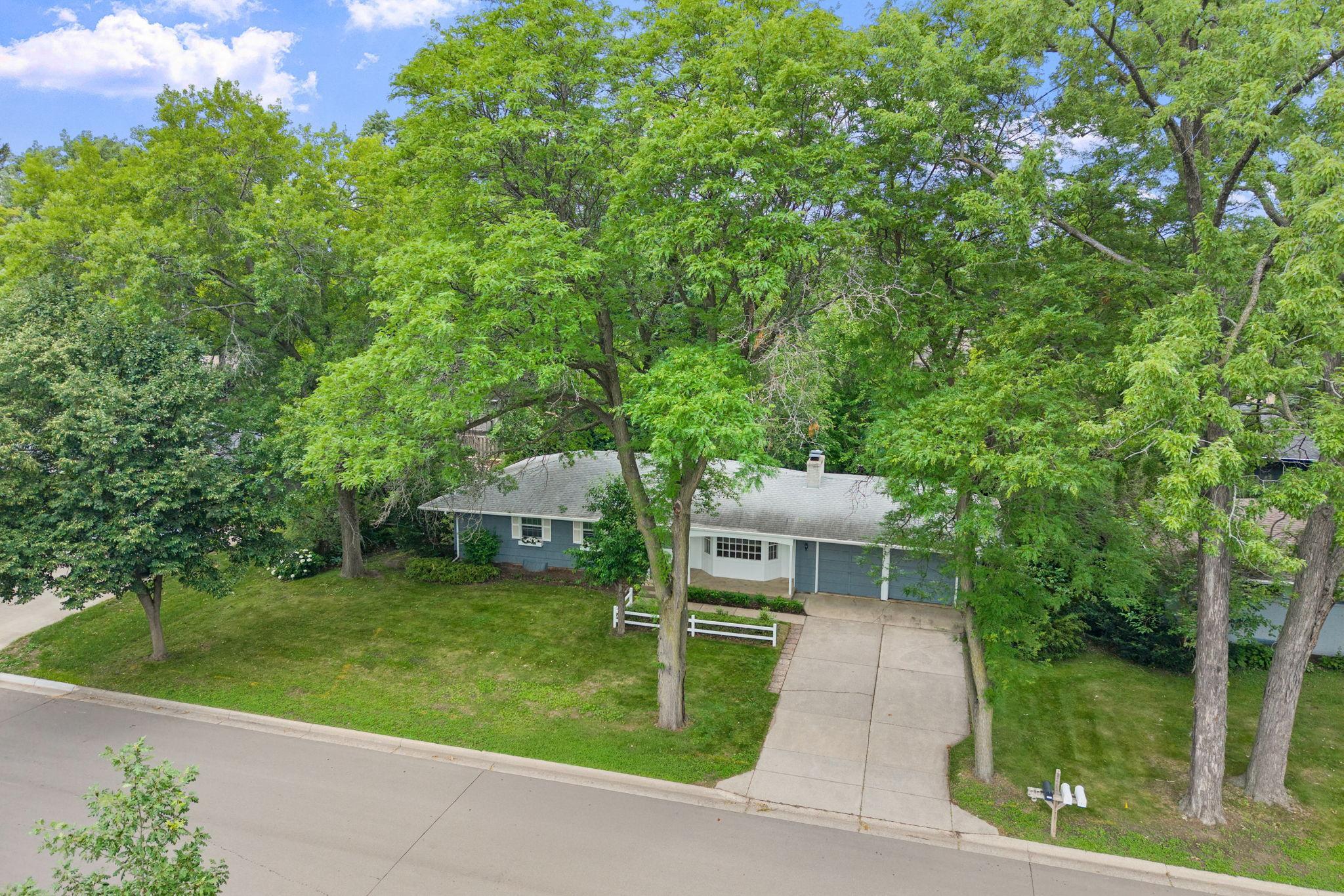 1937 Autumn Street