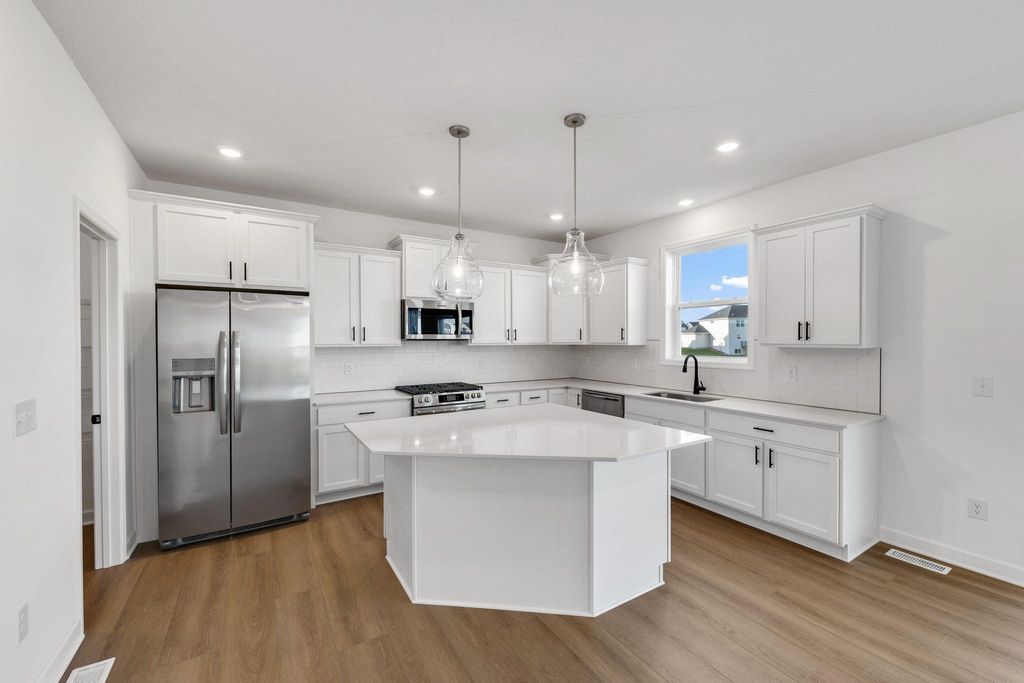 Photo of 8239 Large Avenue NE, Otsego, MN 55330 (MLS # 7038957)