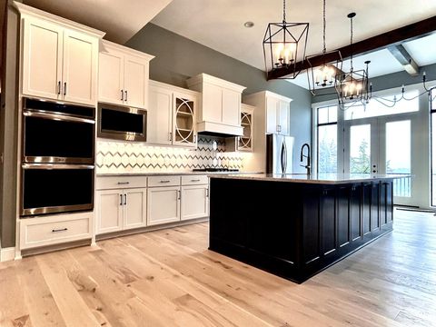 19807 Henning Avenue Lakeville MN 55044