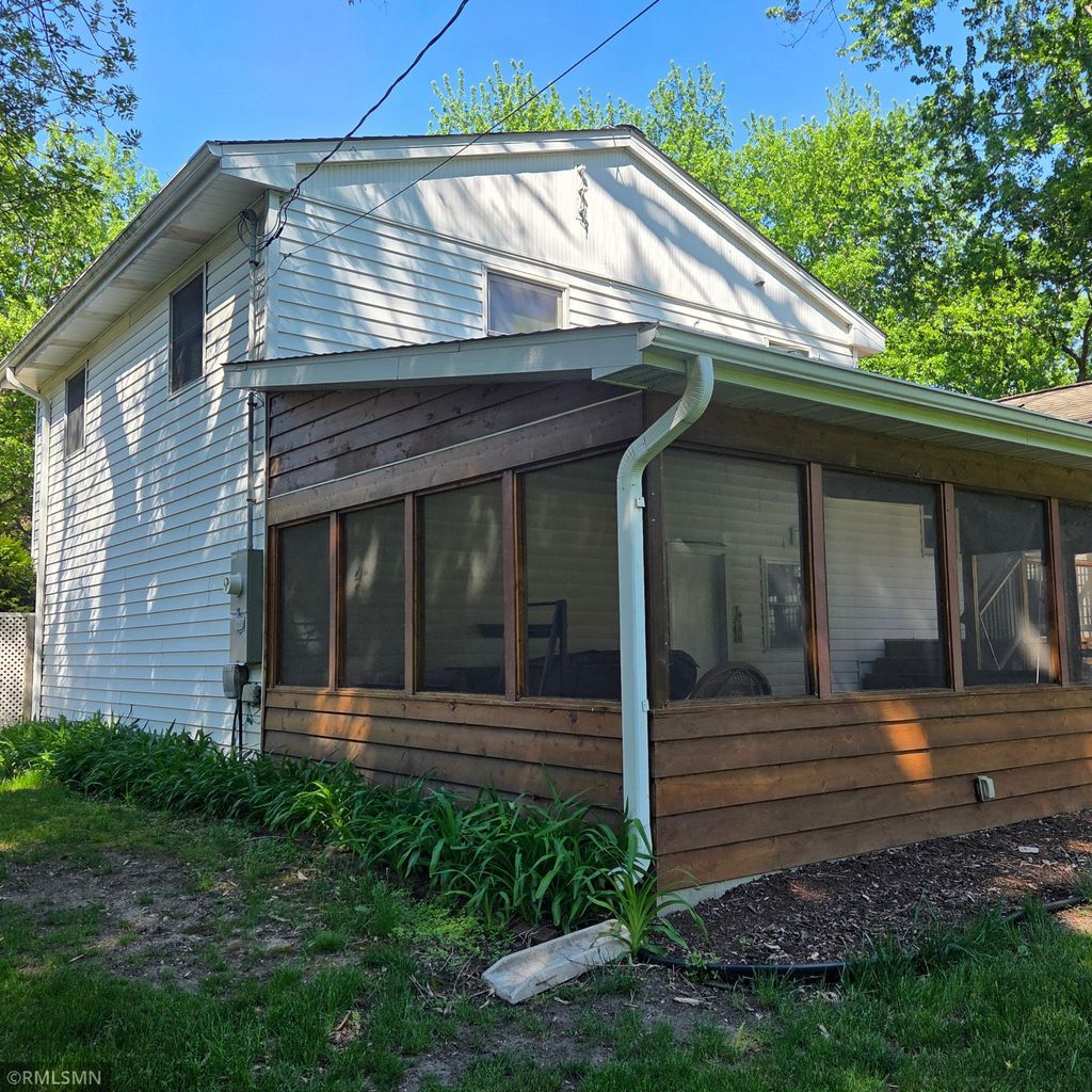 Photo of 16401 Temple Drive S, Minnetonka, MN 55345 (MLS # 7080043)