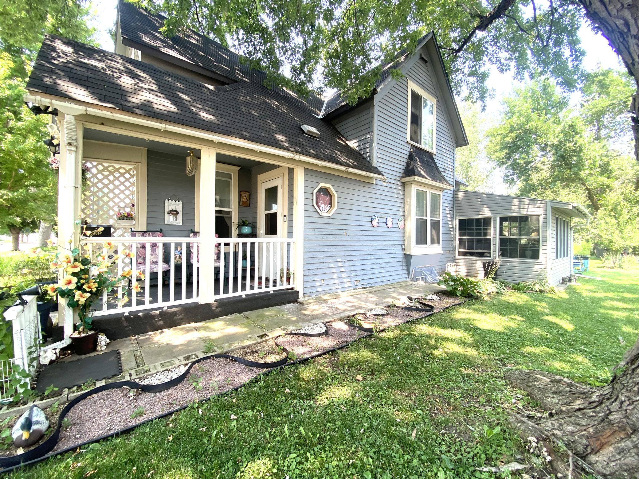 640 11th Street - Photo 3