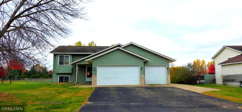 1375 10th Avenue SE Cambridge MN 55008