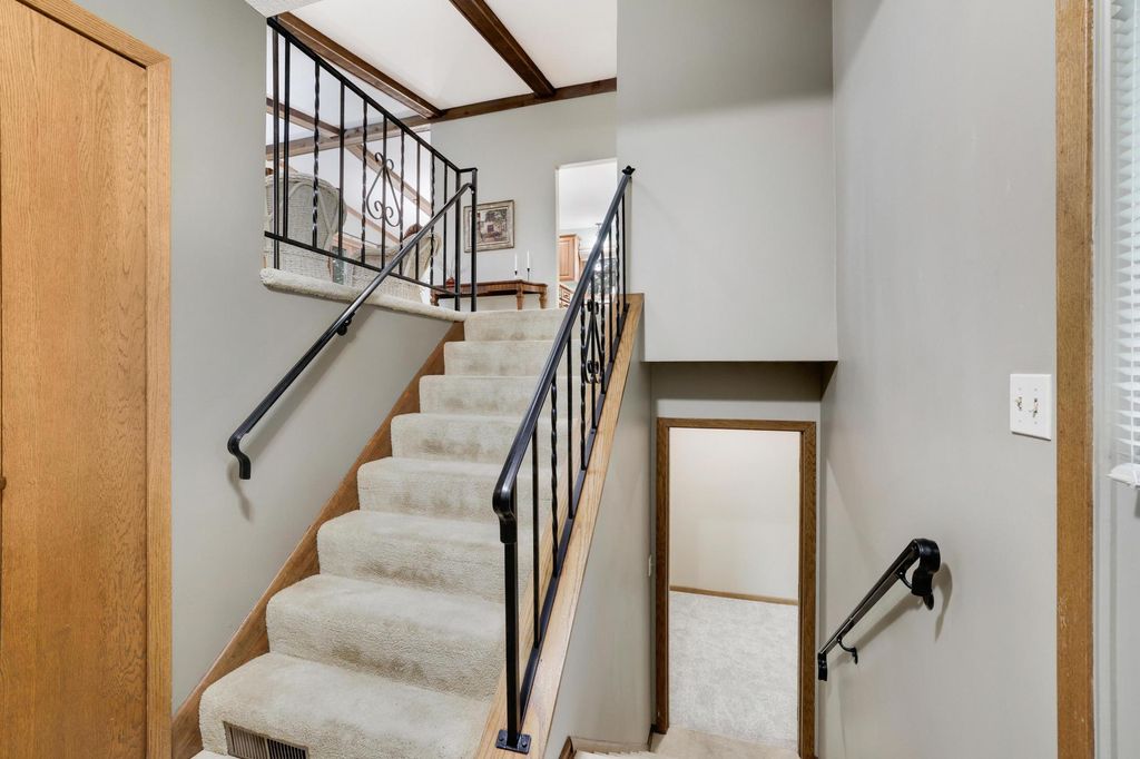 Photo of 9200 67th Avenue N, Brooklyn Park, MN 55428 (MLS # 7020861)